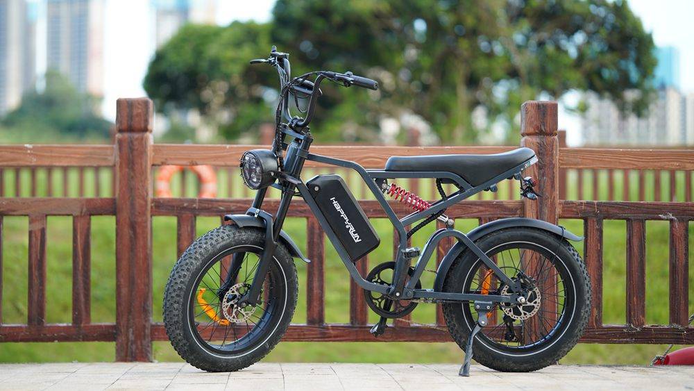 Storing electric bike outside outlet